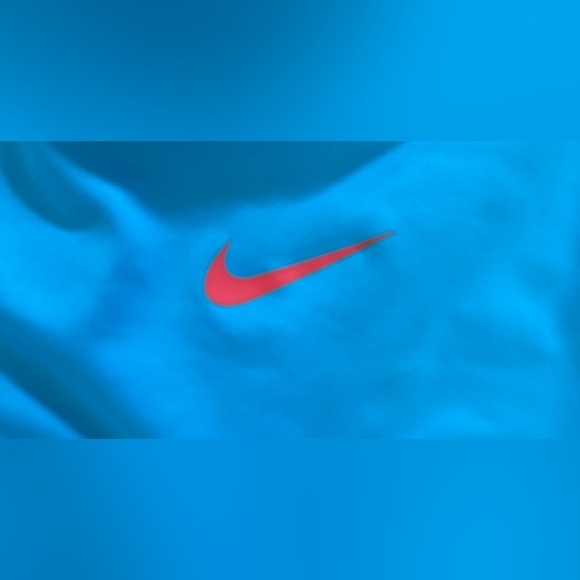 Nike pro Womens sports bra sz small - Picture 6 of 9